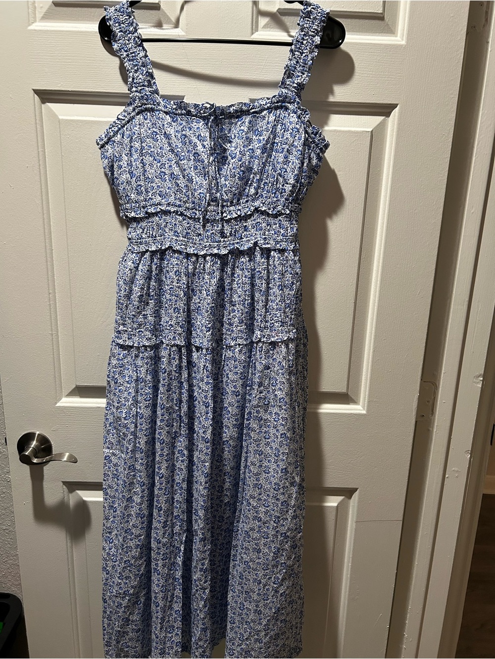 Gap x DÔEN Blue Floral Smocked Maxi Tiered Skirt Dress Size Medium